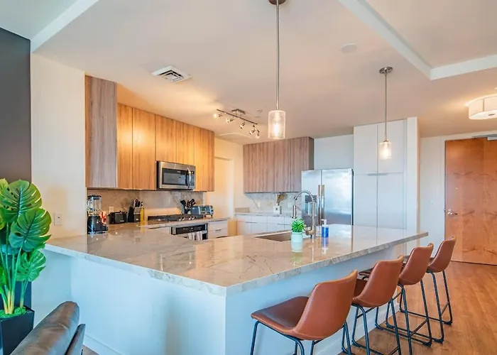 Apartment Cozy Highrise 23th Flr,gym,parking,pool,w-d,golf Phoenix