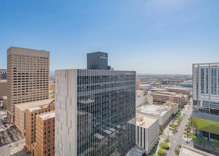 Apartment Cozy Highrise 23th Flr,gym,parking,pool,w-d,golf