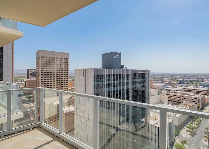 Cozy Highrise 23th Flr,gym,parking,pool,w-d,golf *